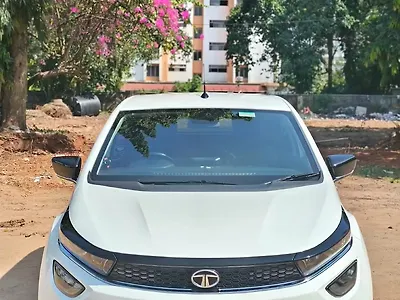2020 Tata Altroz XZ (O) Diesel 1
