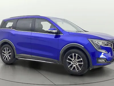 2021 Mahindra XUV700 AX 7 Petrol MT 7 STR [2021] 1