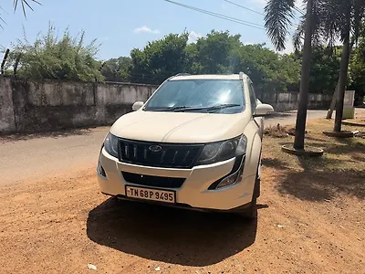 2015 Mahindra XUV500 W10 1 2015 Mahindra XUV500 W10 1