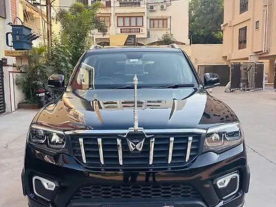 2023 महिंद्रा स्कॉर्पियो N Z8L डीज़ल 2WD 6 सीटर [2023-2024] 1