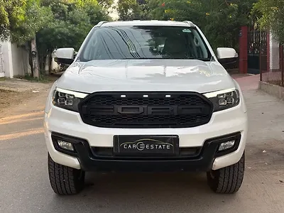 2017 Ford Endeavour Trend 2.2 4x2 MT 1 2017 Ford Endeavour Trend 2.2 4x2 MT 1