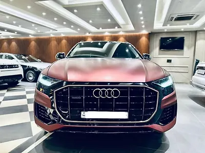 2021 Audi Q8 55 TFSI quattro 1 2021 Audi Q8 55 TFSI quattro 1