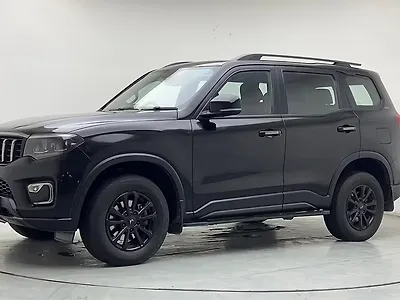 2025 Mahindra Scorpio N Z8 Petrol MT 7 STR [2022] 1