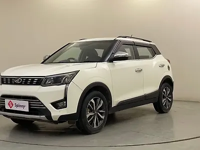 2020 Mahindra XUV300 W8 (O) 1.5 Diesel [2020] 1