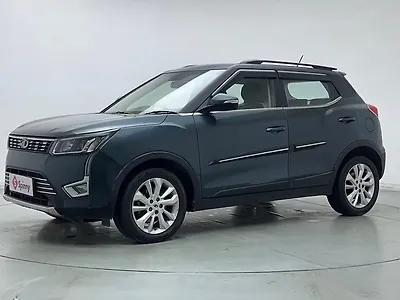 2021 Mahindra XUV300 W8 1.2 Petrol 1