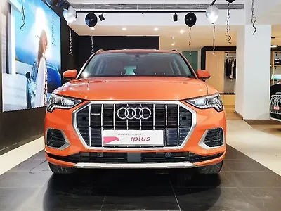 2023 ऑडी q3 40 TFSI Technology [2022-2024] 1