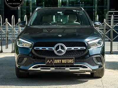 2024 Mercedes-Benz GLA 200 1
