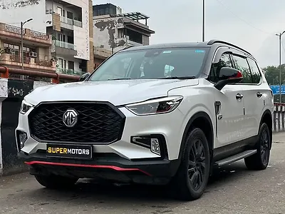 2024 एमजी ग्लॉस्टर Snowstorm 4WD Diesel Turbo Automatic 7 STR 1