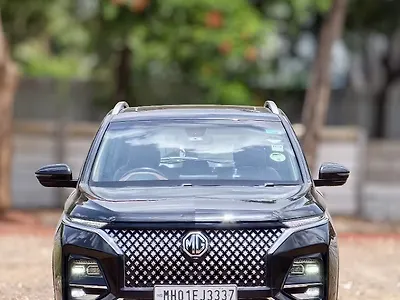 2023 MG Hector Plus Sharp Pro 2.0 Turbo Diesel 7 STR 1 2023 MG Hector Plus Sharp Pro 2.0 Turbo Diesel 7 STR 1