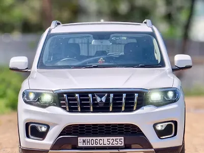 2024 Mahindra Scorpio N Z8 Diesel AT 2WD 7 STR [2023-2024] 1