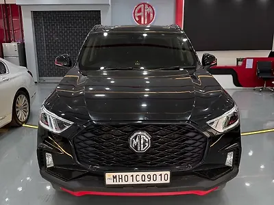 2025 MG Gloster Blackstorm 4WD Diesel Turbo Automatic 6 STR 1 2025 MG Gloster Blackstorm 4WD Diesel Turbo Automatic 6 STR 1