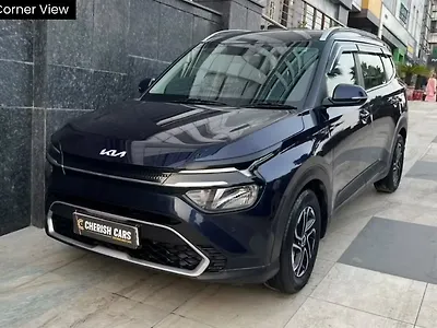 2022 Kia Carens Prestige Plus 1.4 Petrol MT 7 STR 1