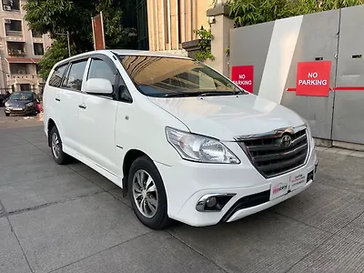 2012 Toyota Innova 2.5 G 7 STR BS-III 1 2012 Toyota Innova 2.5 G 7 STR BS-III 1