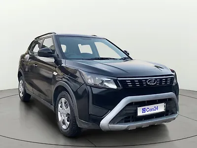 2022 Mahindra XUV300 W6 1.5 Diesel [2020] 1