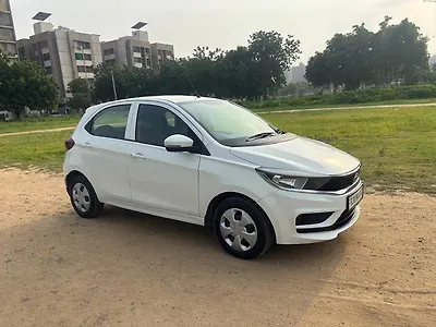 2021 Tata Tiago XT (O) [2021-2023] 1