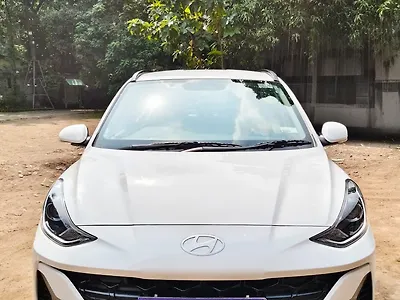 2025 Hyundai Grand i10 NIOS Asta Petrol Manual [2023-2026] 1