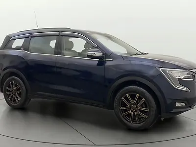 2023 महिंद्रा XUV700 AX 7 डीज़ल और लग्ज़री पैक 7 सीटर [2021] 1