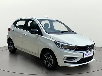 2024 Tata Tiago XZA Plus [2023-2025] 1
