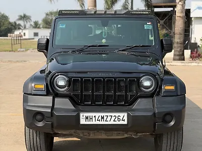 2025 Mahindra Thar Roxx MX5 2WD Petrol 2.0L Turbo Manual 1