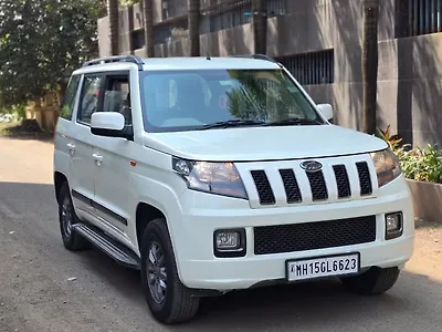 2018 Mahindra TUV300 T10 1