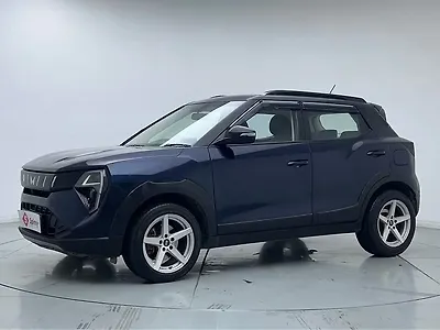 2024 Mahindra XUV 3XO AX5 Diesel 1.5L Turbo Manual 1 2024 Mahindra XUV 3XO AX5 Diesel 1.5L Turbo Manual 1