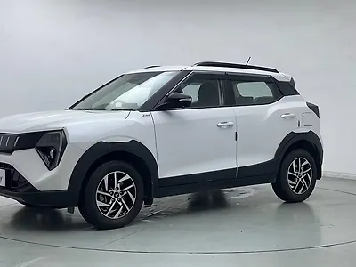 2025 Mahindra XUV 3XO AX5L Petrol 1.2L Turbo Manual 1 2025 Mahindra XUV 3XO AX5L Petrol 1.2L Turbo Manual 1