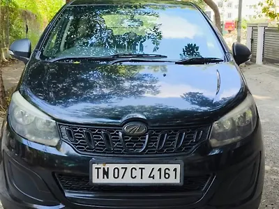 2018 Mahindra Marazzo M2 7 STR 1