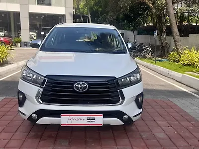 2021 टोयोटा इनोवा क्रिस्टा gx 2.4 एटी 7 सीटर 1