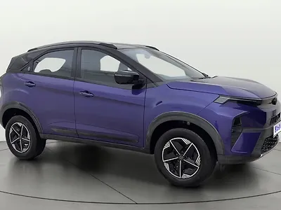 2024 Tata Nexon Fearless Purple 1.2 Petrol 6MT Dual Tone [2023-2025] 1