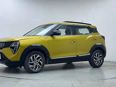 2024 Mahindra XUV 3XO AX5L Petrol 1.2L Turbo Automatic (TC) 1 2024 Mahindra XUV 3XO AX5L Petrol 1.2L Turbo Automatic (TC) 1