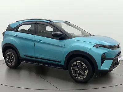 2024 Tata Nexon Creative 1.2 Petrol 6AMT Dual Tone [2023-2025] 1