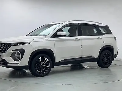 2022 MG Hector Plus Sharp 1.5 Petrol Turbo Hybrid MT 6-STR 1 2022 MG Hector Plus Sharp 1.5 Petrol Turbo Hybrid MT 6-STR 1