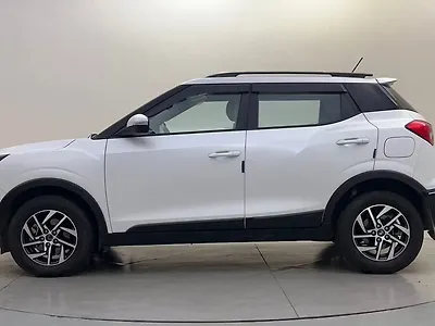 2024 Mahindra XUV300 W8 (O) 1.2 Petrol
