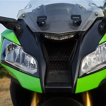 Kawasaki Ninja ZX-10R [2015] Side Image – BikeWale