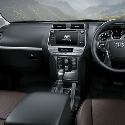 Toyota Land Cruiser Prado Interior Images & Photo Gallery - CarWale