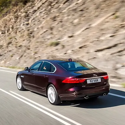 Jaguar-Cars-in-India---Jaguar-Car-Models---Prices,-Reviews-...