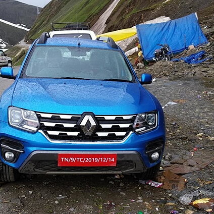 Renault Duster Images Interior Exterior Photo Gallery