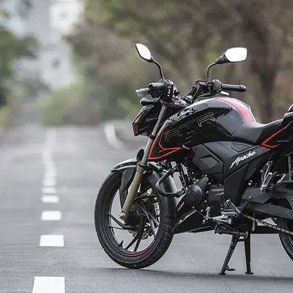 Images of TVS Apache RTR 200 4V | Photos of Apache RTR 200 4V - BikeWale