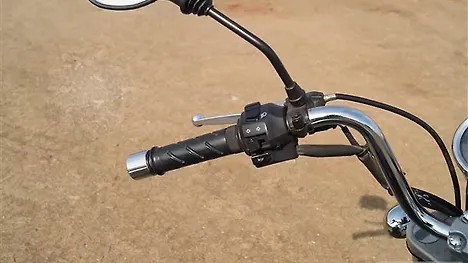 Royal Enfield Thunderbird 350 Switchgear