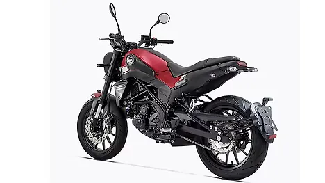 Benelli Leoncino 250 [2020] Rear Three-Quarter