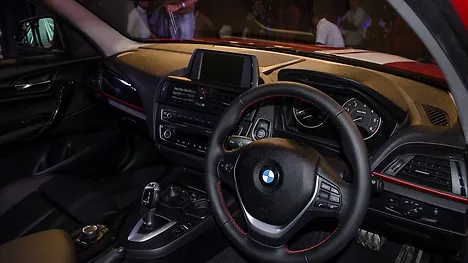 BMW 1 Series Steering Wheel BMW 1 Series Steering Wheel