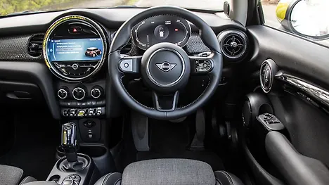 Mini Cooper SE Steering Wheel