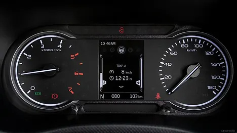 महिंद्रा बोलेरो नियो [2022-2025] इंस्ट्रूमेंट क्लस्टर