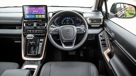 Maruti Suzuki Invicto Steering Wheel