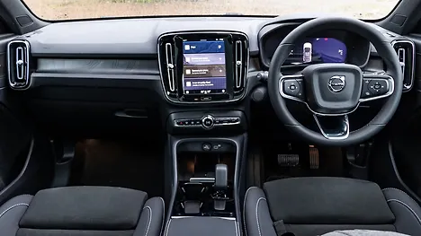 वॉल्वो EC40 स्टीयरिंग व्हील