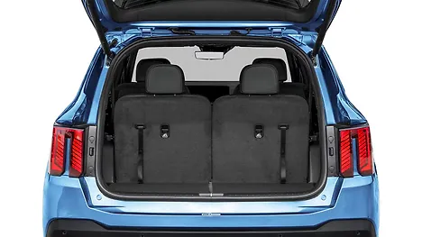Kia Sorento Hybrid Open Boot/Trunk Kia Sorento Hybrid Open Boot/Trunk