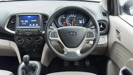 Hyundai Santro Steering Wheel