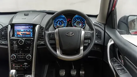 xuv500 steering wheel