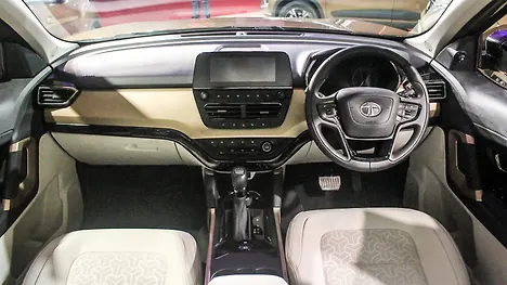 Tata Safari [2021-2023] Dashboard