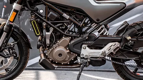 Husqvarna Svartpilen 250 Engine